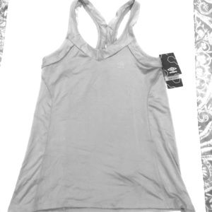 Sports Top - Umbro Silver size M -  tags attached